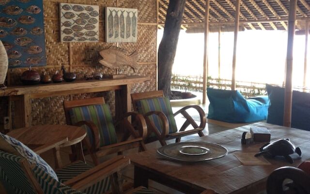 Gili Shack 58 Bed & Breakfast