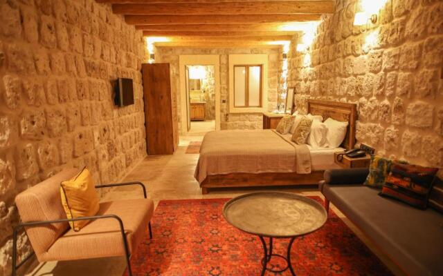 Vita Cave Hotel