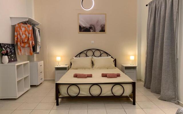 ''Korifo apartment'' at Benitses