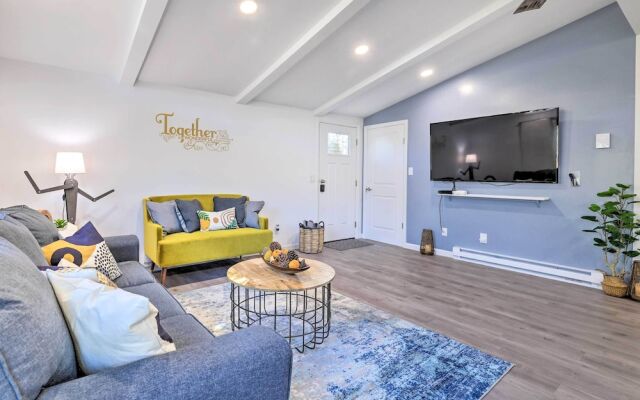 Game Room + Lake Access: Serene Tobyhanna Retreat