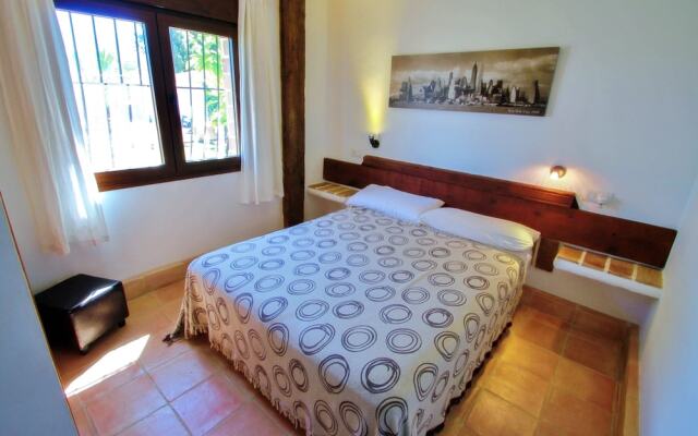 Finca La Coma - modern, well-equipped villa with private pool in Benissa
