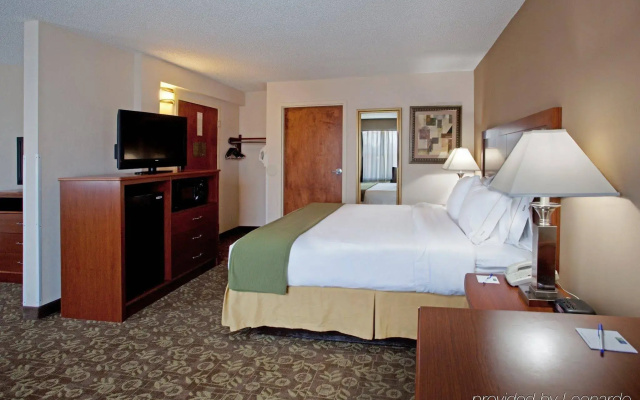 Holiday Inn Express Chapel Hill by IHG