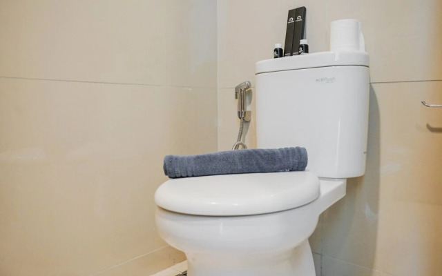 Fabulous Studio Apartment at Tree Park City Cikokol