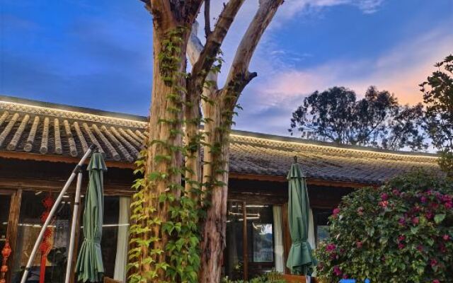 Yun Shang Yi Ju Spring Resort