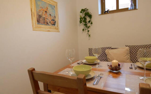 Apartman Freskó