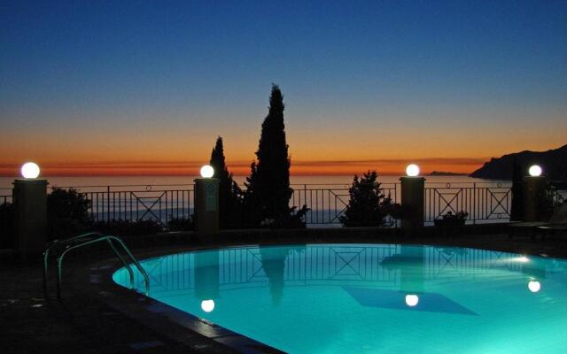 Sunny views & Dreamy Sunsets by BS