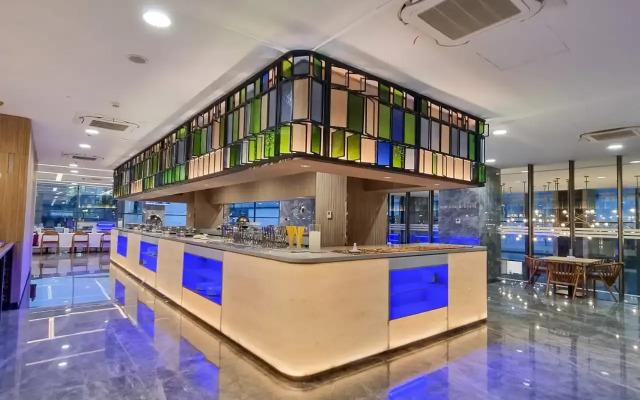 Anara Airport Hotel