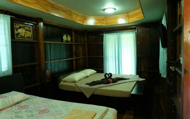 Ruenpinwilai Resort