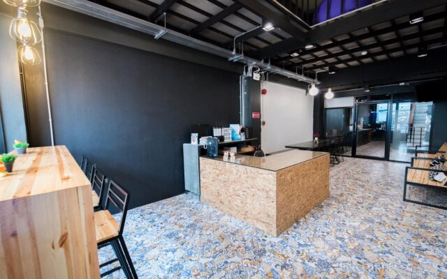 TP Hostel Kata Beach Phuket