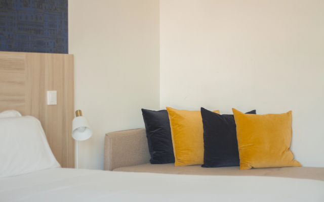 Room Select Porto Suites