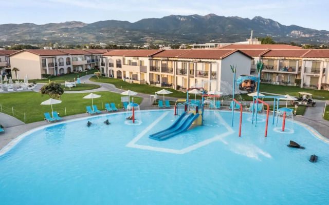 White Olive Marine Aquapark