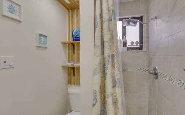 Nifty Miami Apartment ~ 5 Mi to Downtown!