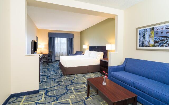 Holiday Inn Express Hotel & Suites Easton by IHG