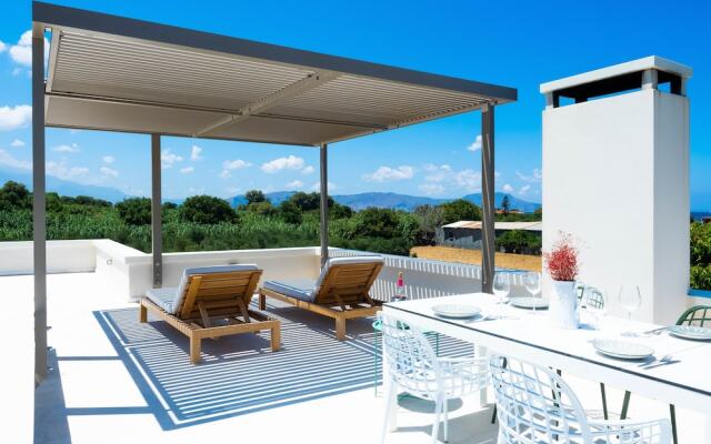 Mikro Livadi Special Lodges