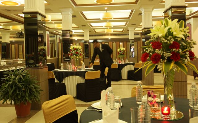 Hotel Surya Royal