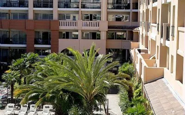 Pierre & Vacances Cannes Beach