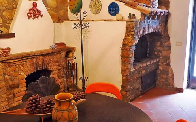 House 200 Tower Palinuro