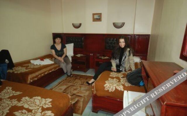 Bostan Hostel Cairo