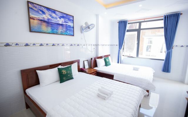 7S Hotel Tuong Lai & Apartment