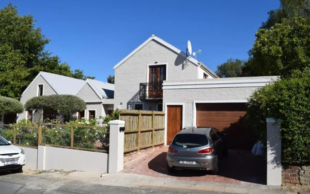 Protea Studio Franschhoek Central