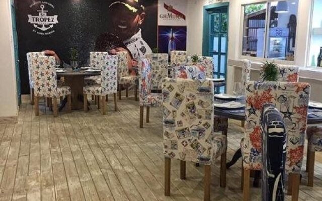 Vista Marina Residence