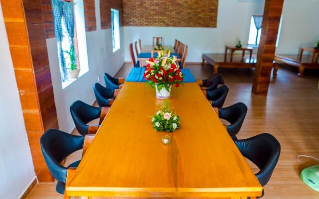 Angkor Dino B&B