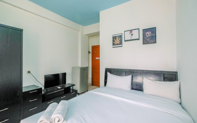 Cozy Living Studio Apartment At Margonda Residence 1