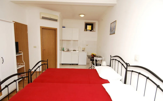 Studio Apartment for 2