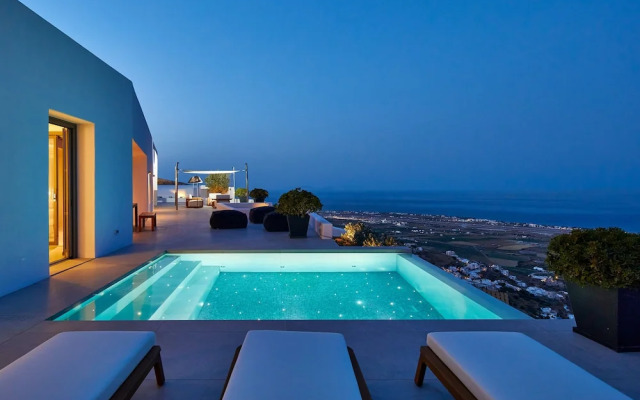 Kamini Santorini Luxury Villas