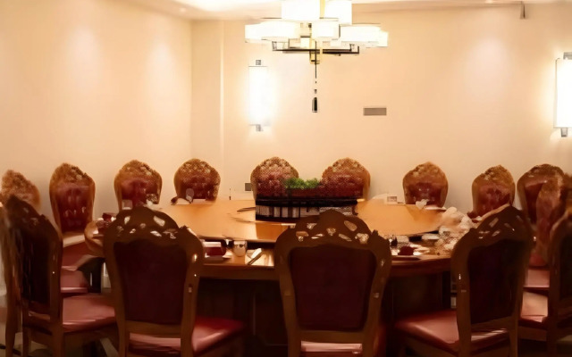 VX Shangrao High-speed Railway Station Hotel