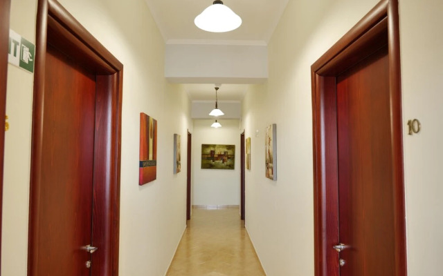 Hotel Milo