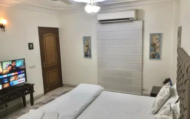Kuvera Home Stay