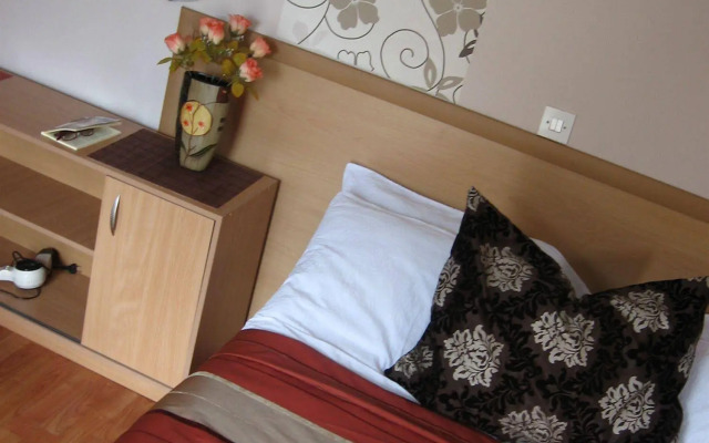 De Lux Apartments Kosta