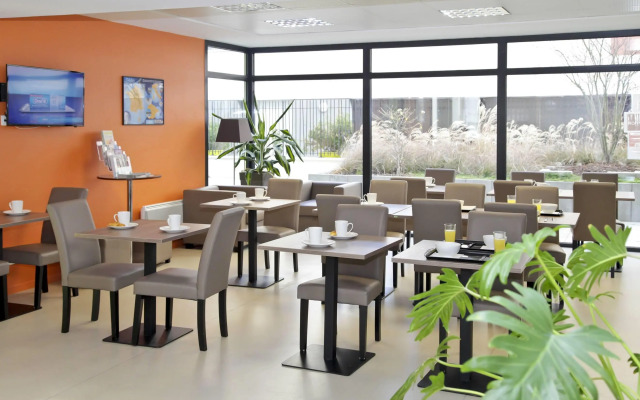 Appart Hotel Odalys City Tours Le Jardin des Lettres