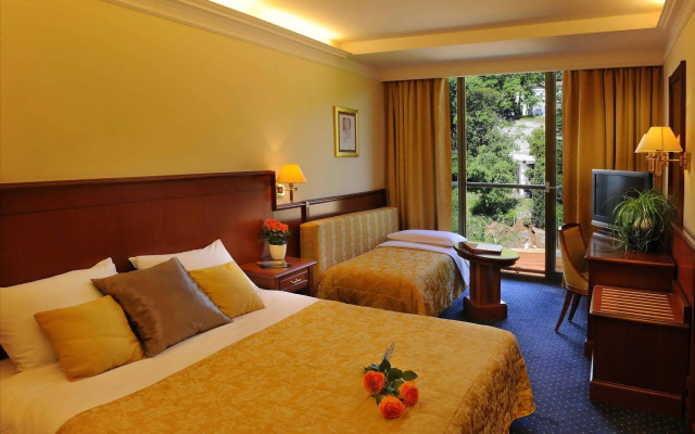 Grand Hotel Adriatic I