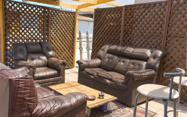 Hostal Irreal - Hostel