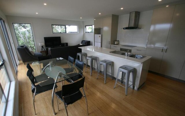 Cedar Cottages Blackmans Bay