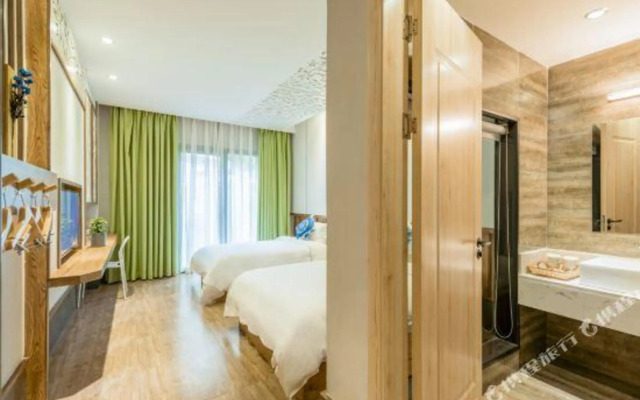 Ye Lang Hua She Hotel