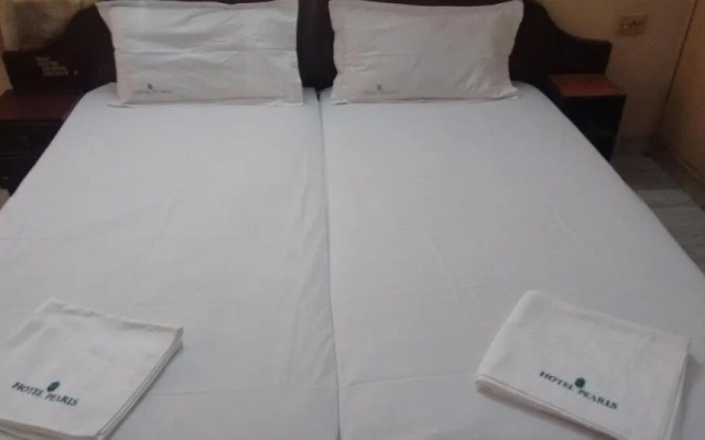 Hotel Pearls