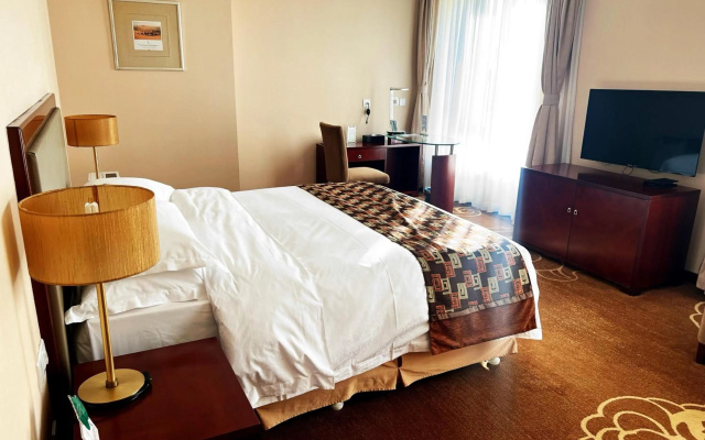 Inner Mongolia Grand Hotel Wangfujing - Image 5