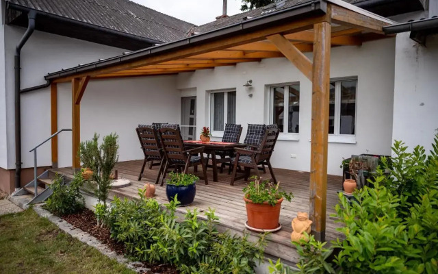 Winzerferienhaus Schuller