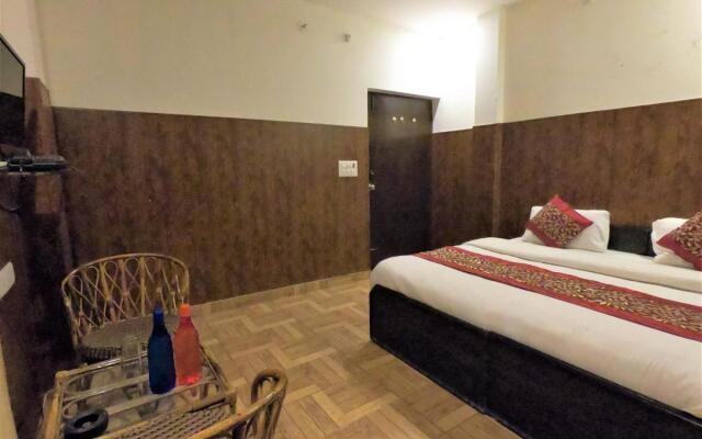 Bhagirathi Hotel in Tapovan By PerfectStyaz