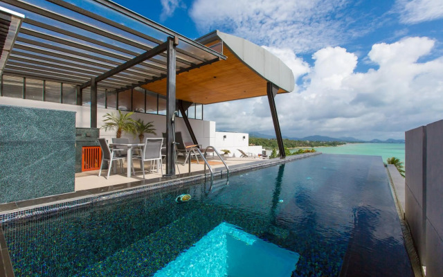 AQUA Villas Rawai