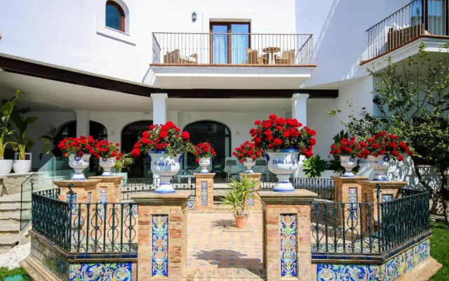 Hotel Doña Lola Zahara