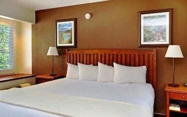 Park Tahoe Aspen Court