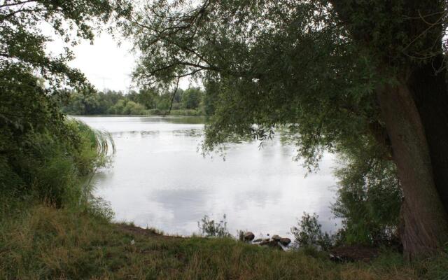 Am Jungfernteich mit Terrasse, Parkplatz, Kajak - ABC279