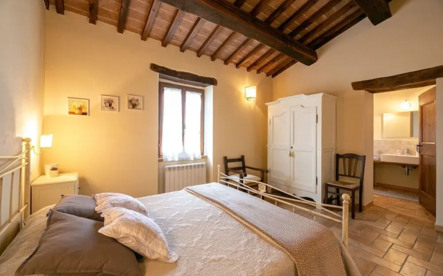 Villa in Umbria With Saltwater Pool