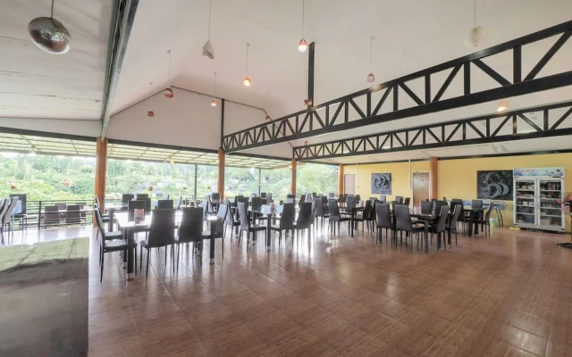 OYO 75308 Pea Najan Home Resort