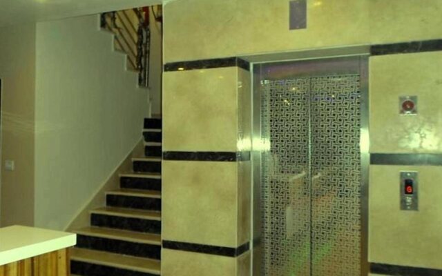 Hotel Saffron Inn