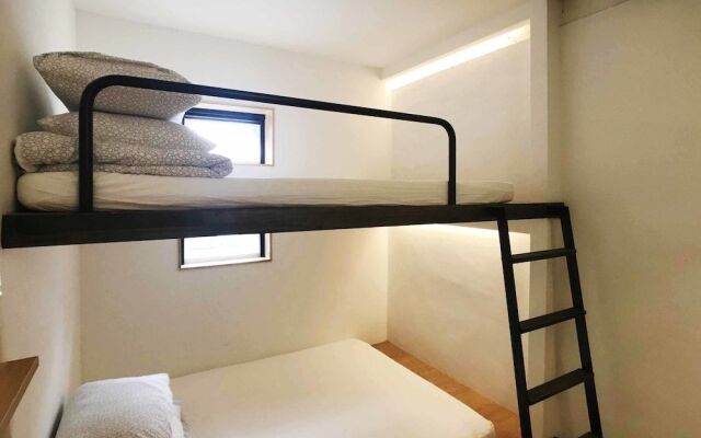 Seoul Cube Itaewon - Hostel